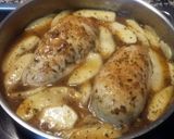 Foto del paso 4 de la receta Pollo a las finas hierbas con manzana