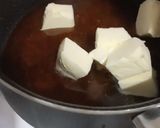 Pas rețetă Prăjitură turnată cu mere caramelizate 3 fotografie