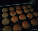 Foto langkah ke 9 dari resep Bakpia isi coklat dan keju  renyah dan berlapis lapis.