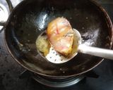 A picture of step 1 of Coriander Fish Curry.
