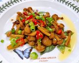 Gambar langkah 6 resipi 👩‍🍳Shimeji Mushroom with Butter and Soy.