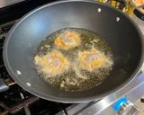 A picture of step 6 of Crispy Veggie and Shrimp Okoy (Fritter).