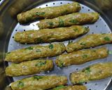 દુધી ના મુઠીયા(Dudhi na muthiya recipe in Gujarati) રેસીપી સ્ટેપ2ફોટો