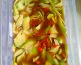 Foto langkah ke 4 dari resep 42. Asinan Mangga muda Pedas manis.