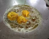 A picture of step 18 of Prawn stuffed litchi.