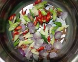 Foto langkah ke 2 dari resep Sayur Kubis Santan Enak 😋.