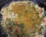 Foto langkah ke 3 dari resep Telor dadar ala padang.