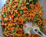A picture of step 4 of Carrot Beans poriyal.