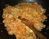 A picture of step 4 of Fluffy Omurice with Tomato Sauce.