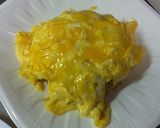 A picture of step 7 of Fluffy Omurice with Tomato Sauce.