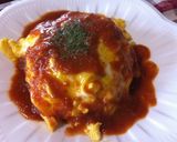 A picture of step 8 of Fluffy Omurice with Tomato Sauce.