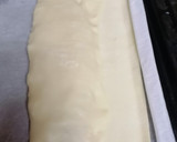 Foto del paso 7 de la receta: Hojaldre relleno de merluza con bechamel de champiñón y jamón