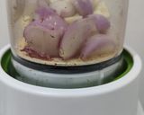 Foto langkah ke 2 dari resep Chili oil.