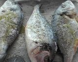 Foto del paso 2 de la receta Doradas a la sal, eneldo y romero