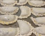Foto del paso 10 de la receta: 🥟Empanadas jugosas de carne molida 🥟