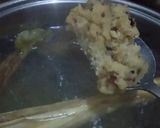 Foto langkah ke 2 dari resep Soto Ceker dan Tulang Kerongkongan Ayam Kuah Bening.
