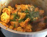 Potato & cauliflower curry (Aloo Gobi) recipe step 4 photo