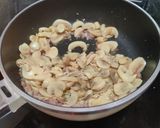 A picture of step 2 of Chicken in Creamy Bacon Mushroom Sauce.
