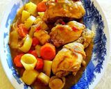 Foto del paso 9 de la receta: Cuartos traseros de pollo con puerros, zanahorias al azafrán