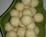 Foto langkah ke 3 dari resep Onde-onde Kw (Keju) DEBM.