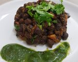 A picture of step 4 of Chana masala chaat.