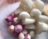 Hình bước làm 1 của món Cá Kho Thịt