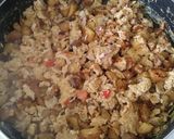 A picture of step 4 of Papas con huevo n veggies.