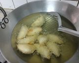 A picture of step 6 of Mawa Gujiya 🍯🍯.