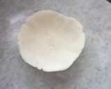 A picture of step 4 of Pitha (Bengali Coconut-Stuffed Pitha).