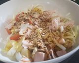 Foto del paso 3 de la receta Ensalada con pavo y melocotón en aliño con tahini