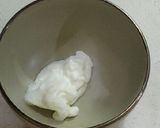 A picture of step 1 of Caesar Salad.