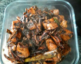 Foto langkah ke 3 dari resep Cumi hitam bumbu iris sederhana.