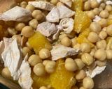 Foto del paso 4 de la receta: Ensalada de garbanzos con naranja