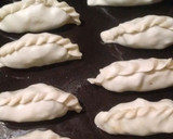 Foto del paso 5 de la receta: Empanadas de carne cortada a cuchillo 😋