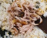 Foto langkah ke 3 dari resep Nasi Goreng Ayam Suwir.
