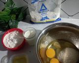 Foto langkah ke 1 dari resep Bolu susu mini blueberry.