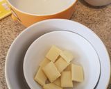 Hình bước làm 1 của món Dâu Tây Nhúng Chocolate