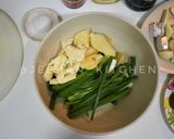 Foto langkah ke 2 dari resep Hainan Chicken Rice.
