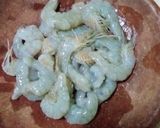 Foto langkah ke 1 dari resep Orek Udang Taoge.