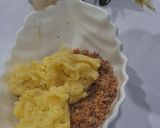 A picture of step 5 of Meat Pie (Back To School Snack).