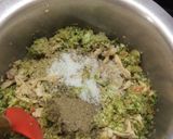 A picture of step 2 of Chicken veggies roll.