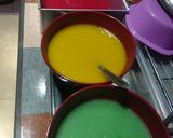 Foto langkah ke 3 dari resep Es kue gabus/lapis pelangi.