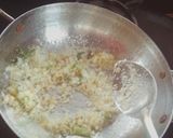 A picture of step 2 of Tomato upma.