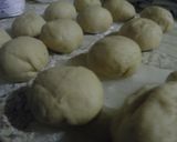Foto del paso 2 de la receta: Berlinesas o Bolas de fraile de leche condensada