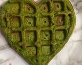 Foto del paso 2 de la receta: Waffles de espinaca 💚🍓