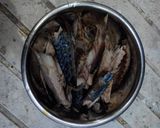 Foto langkah ke 1 dari resep Sarden Pindang Salem.