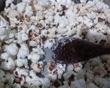 Foto del paso 4 de la receta: Pororó "Tatina" (Pop Acaramelado, Pochoclo, Palomitas dulces, Pipoca, Popcorn, o como lo llamen)