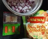 A picture of step 1 of Instant Noodles.