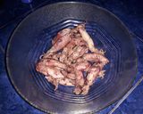 Foto langkah ke 1 dari resep Goreng Asin Cumi Pedas Gurih.
