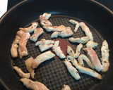 Foto del paso 2 de la receta: Noodles con setas shiitake y tiras de pollo